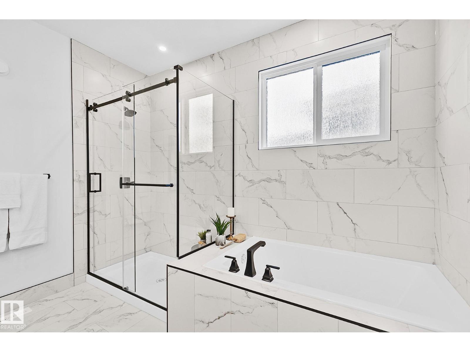 161 Graybriar DR, Stony Plain