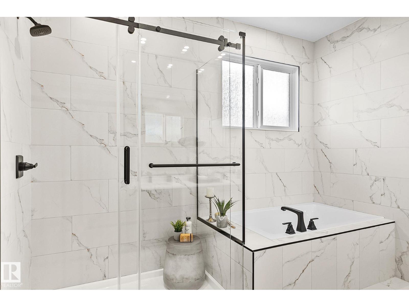 161 Graybriar DR, Stony Plain