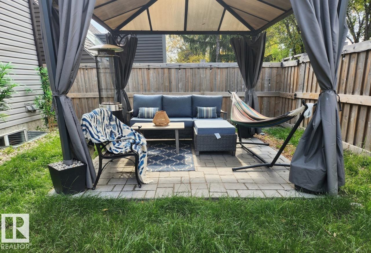 12513 120 AV NW, Edmonton