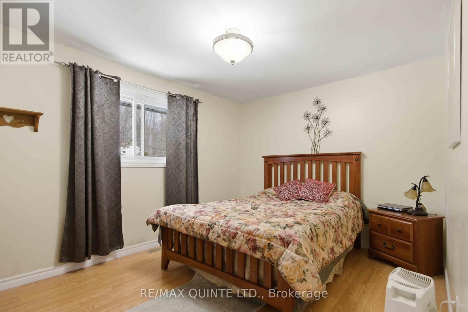527 MONTROSE ROAD - 22