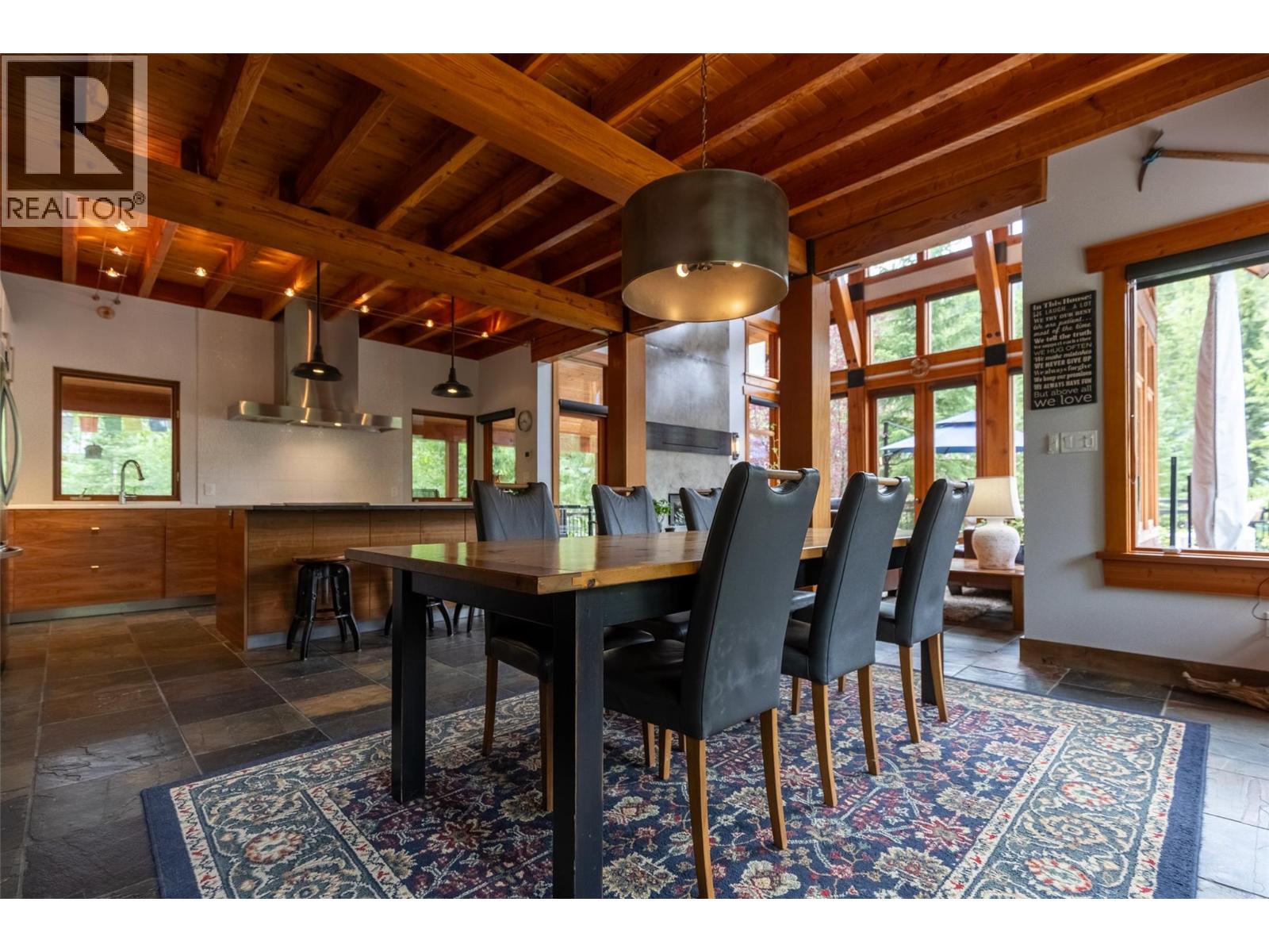 20 Alpine Trails Crescent - 13