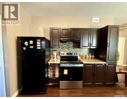 106 7th Street W, Kindersley, SK S0L1S0 Photo 15
