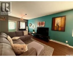 106 7th Street W, Kindersley, SK S0L1S0 Photo 9