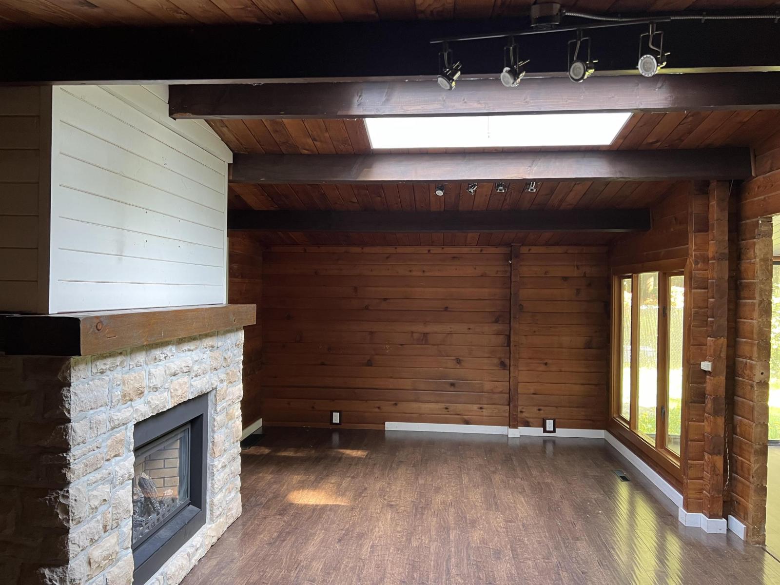 3 Bed, 2 Bath House for Sale in Surrey – 12564 24 AVENUE, Surrey - Image 6