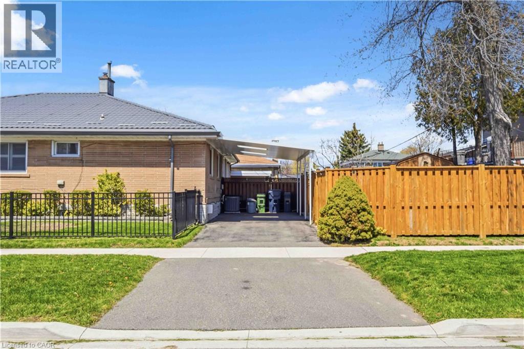 1 BIRKDALE Road - 3