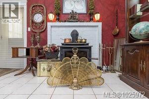 8626 Lochside Dr - 27
