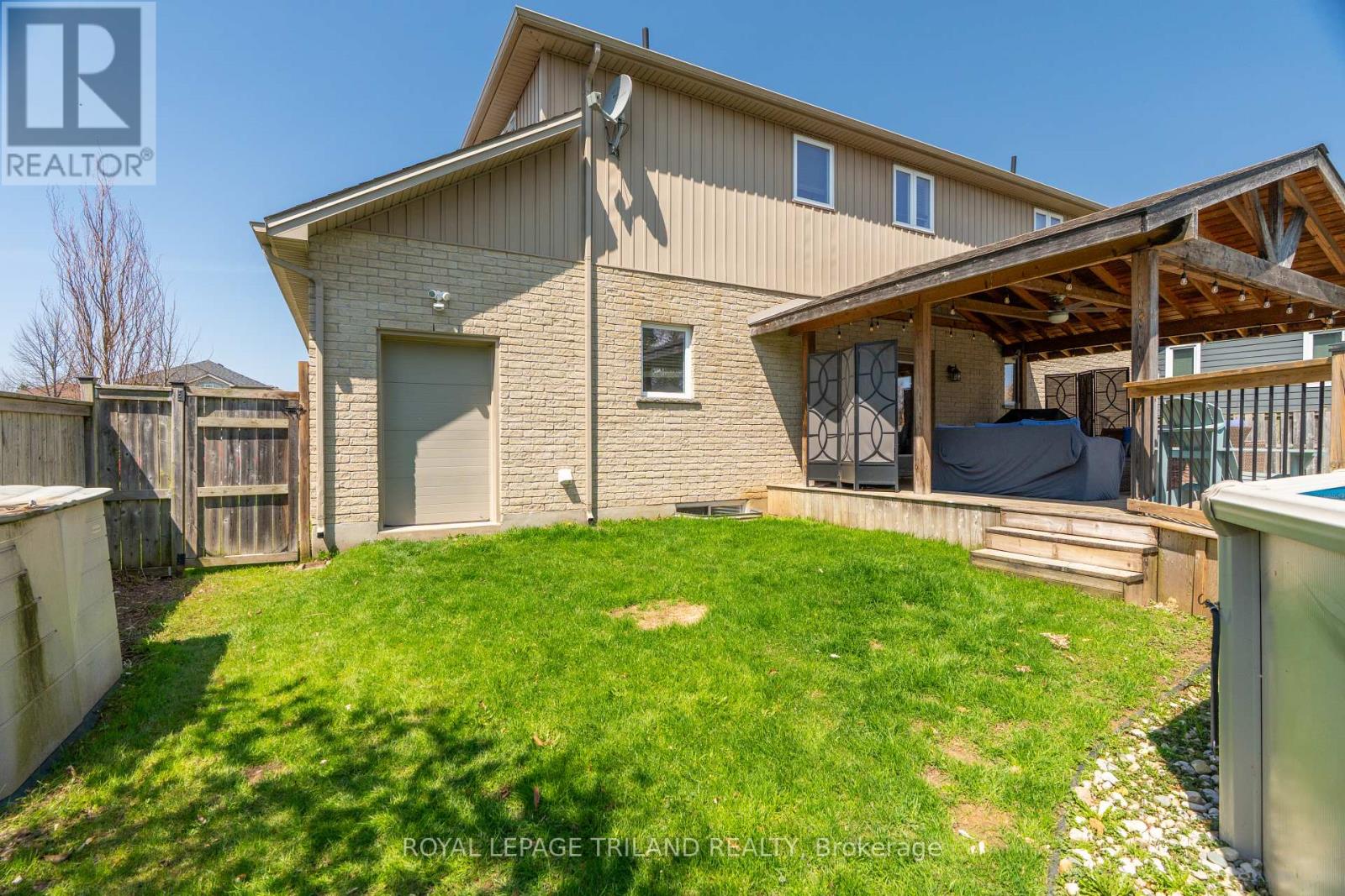 40 FIELDSTONE CRESCENT - 47