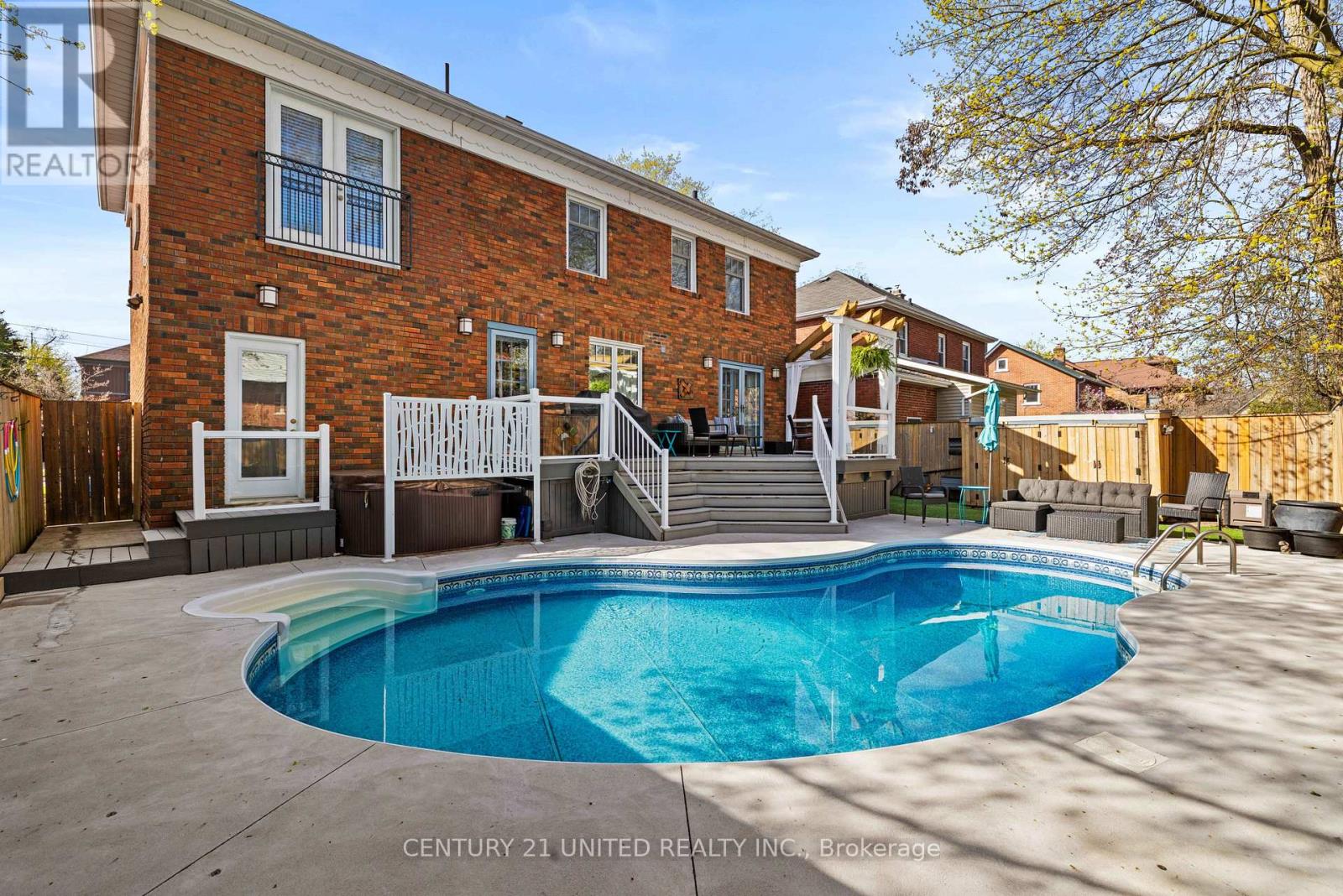 516 HUNTER STREET W - 37