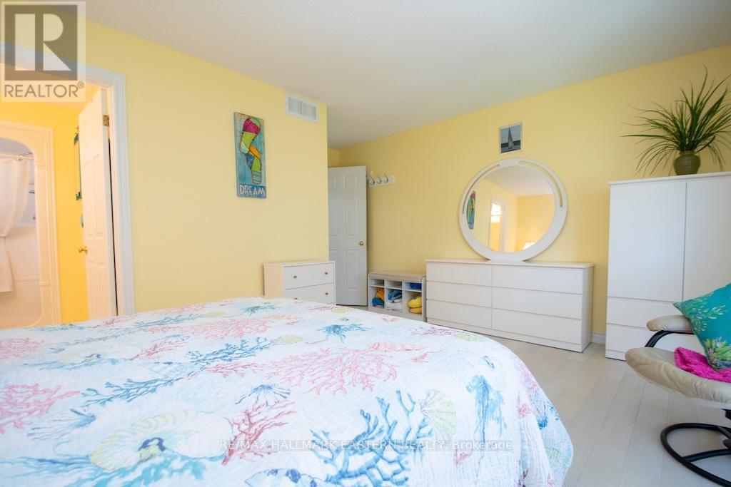 53 ISLAND BAY DRIVE - 19