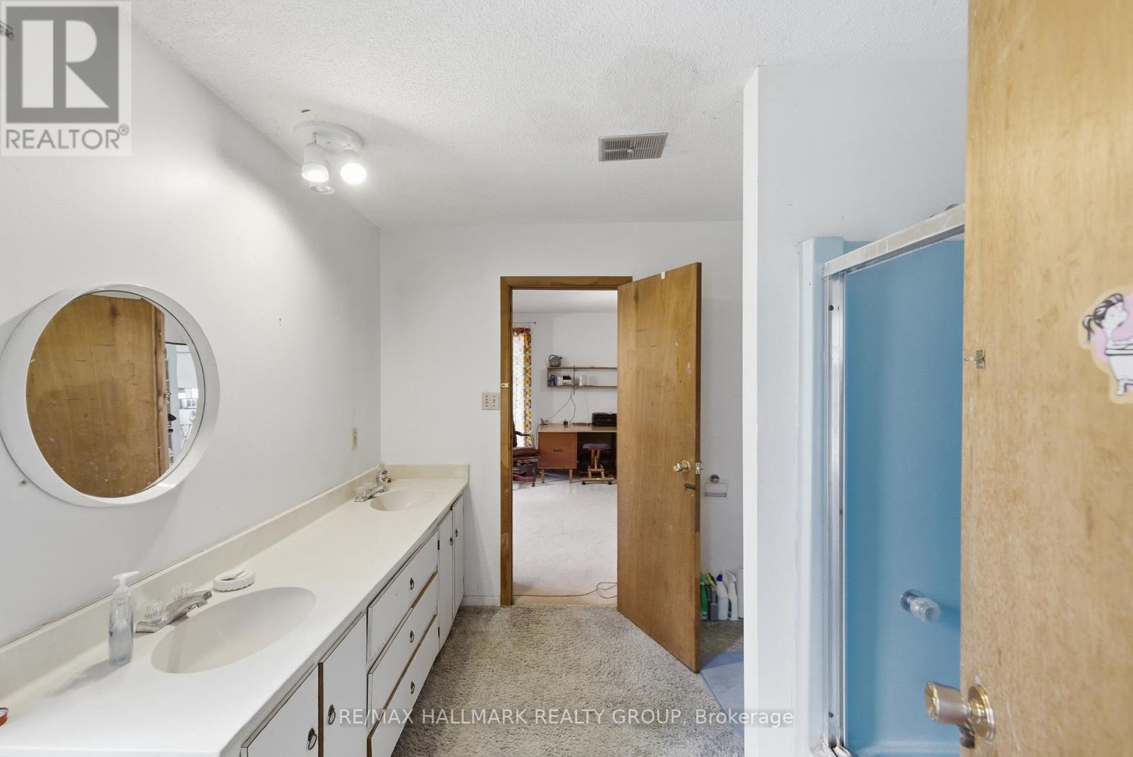 111 ELMGROVE ROAD - 32