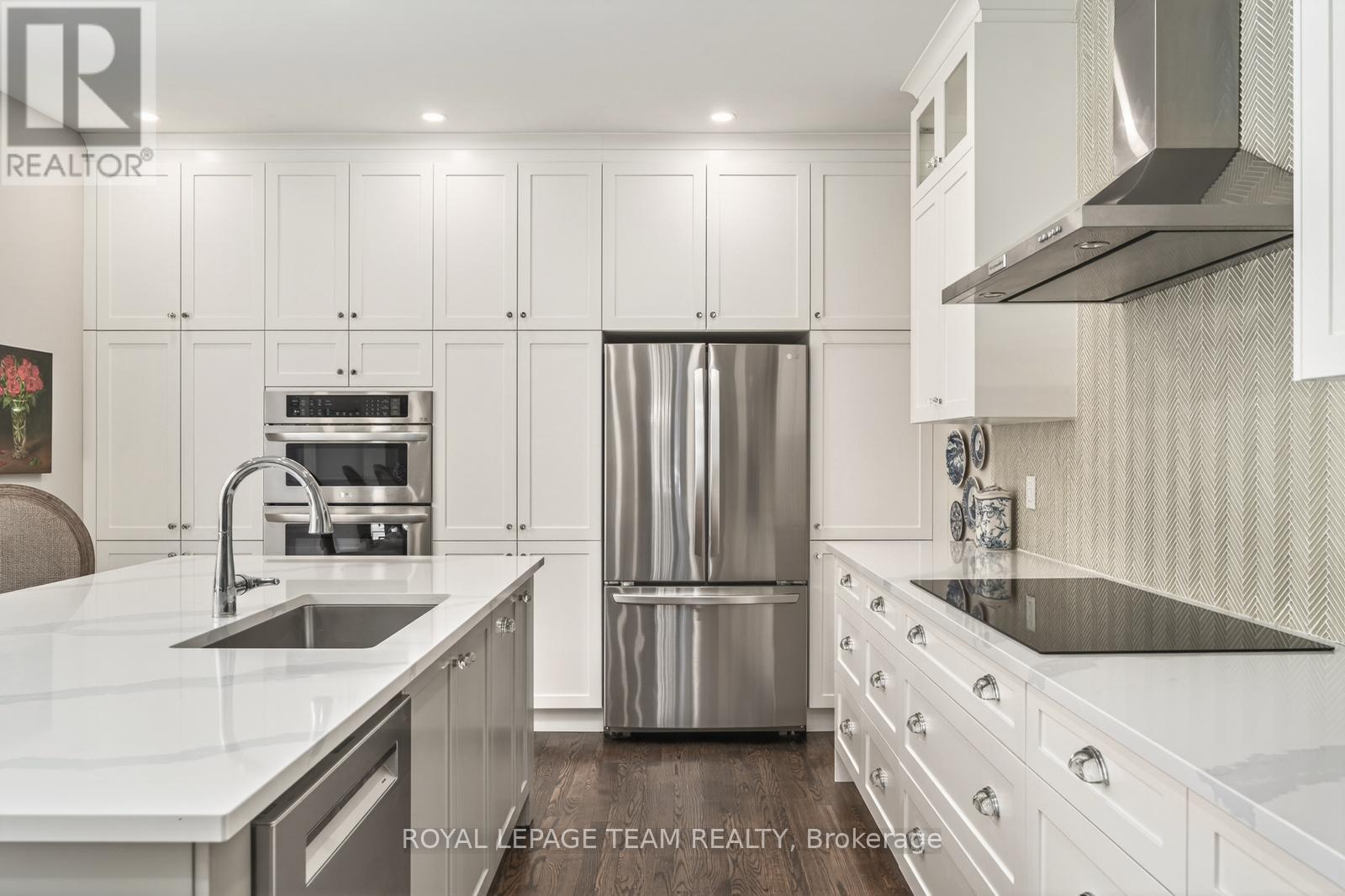 54 PARK ROAD - 13