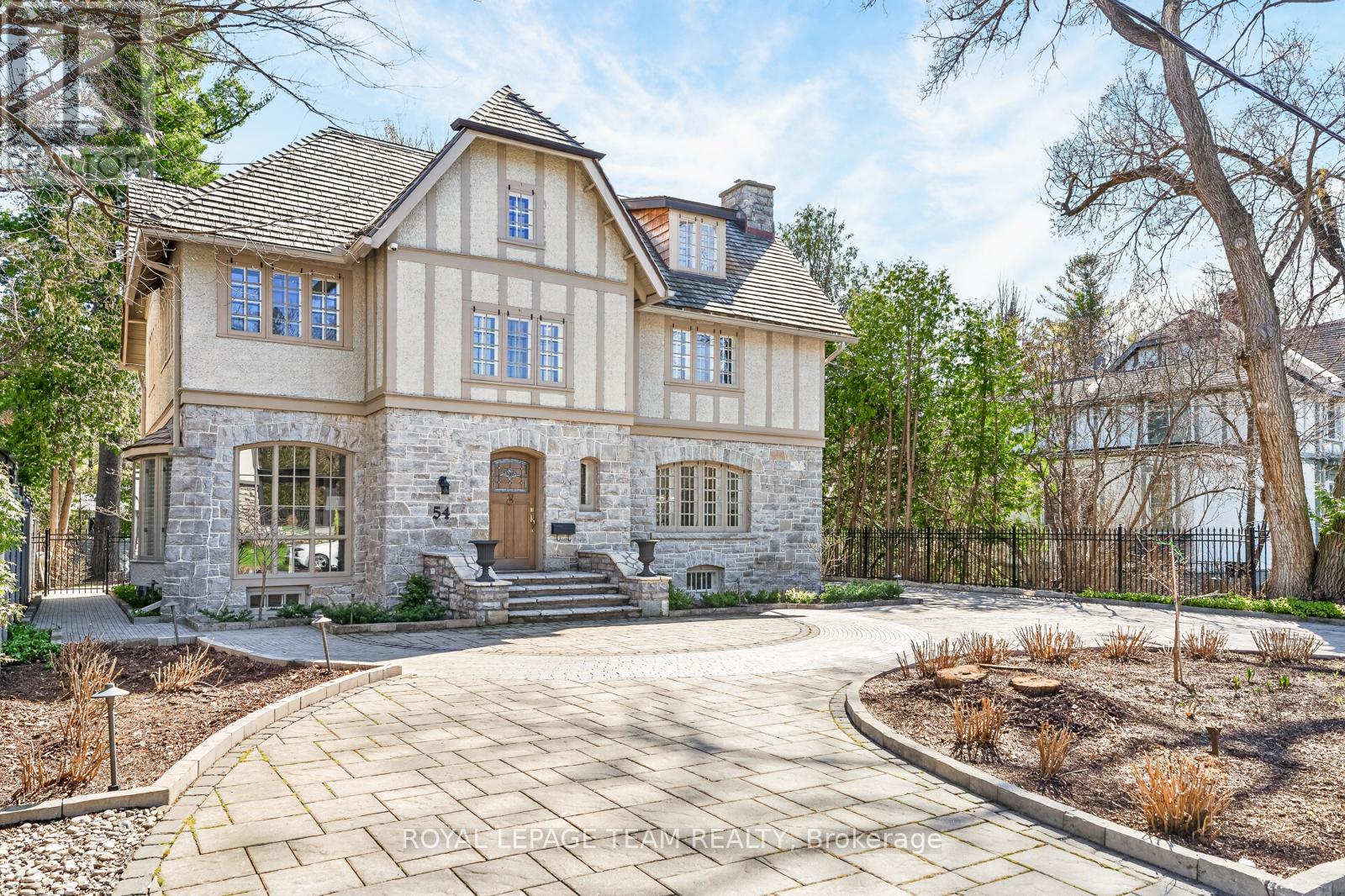 54 PARK ROAD - 49