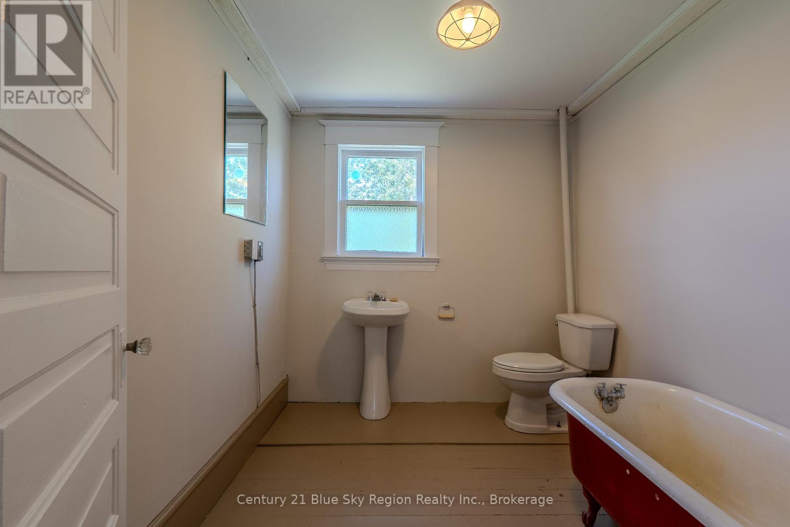 2 DESAULNIERS ROAD - 13