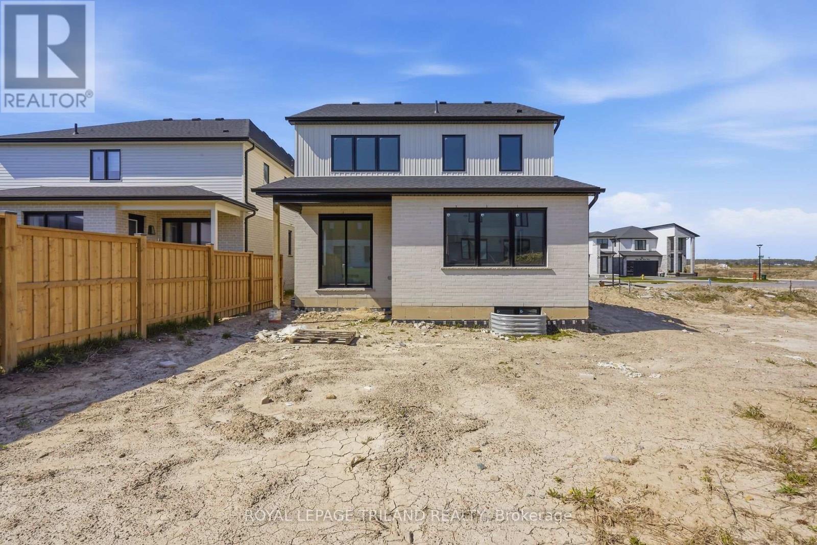3853 BIG LEAF TRAIL - 48