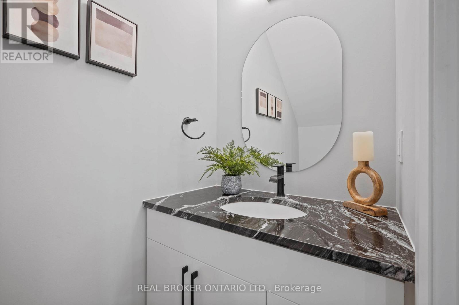 #207 51 DAVID STREET - 13