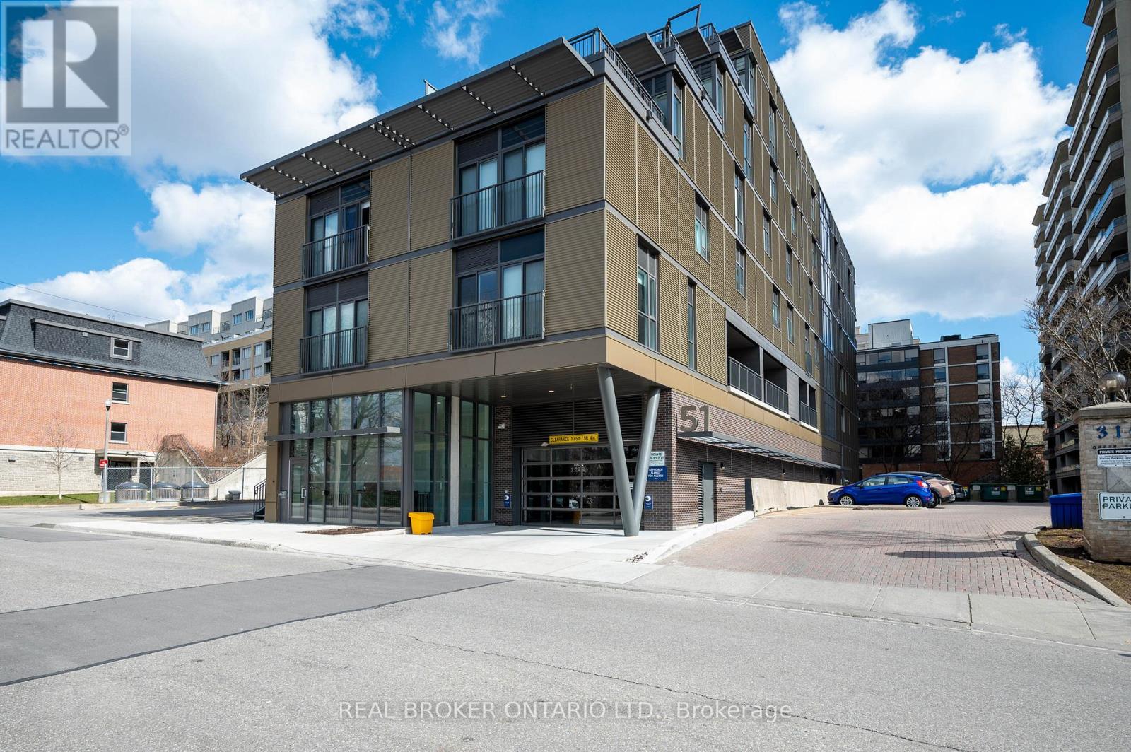 #207 51 DAVID STREET - 2