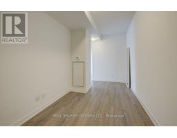Living room - 908 - 85 Duke Street W, Kitchener, ON N2H0B7 Photo 7