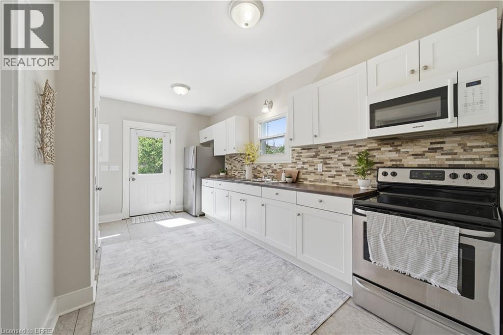 33 RICHMOND Street, Brantford, Ontario, N3T3Y2 — Photo 8