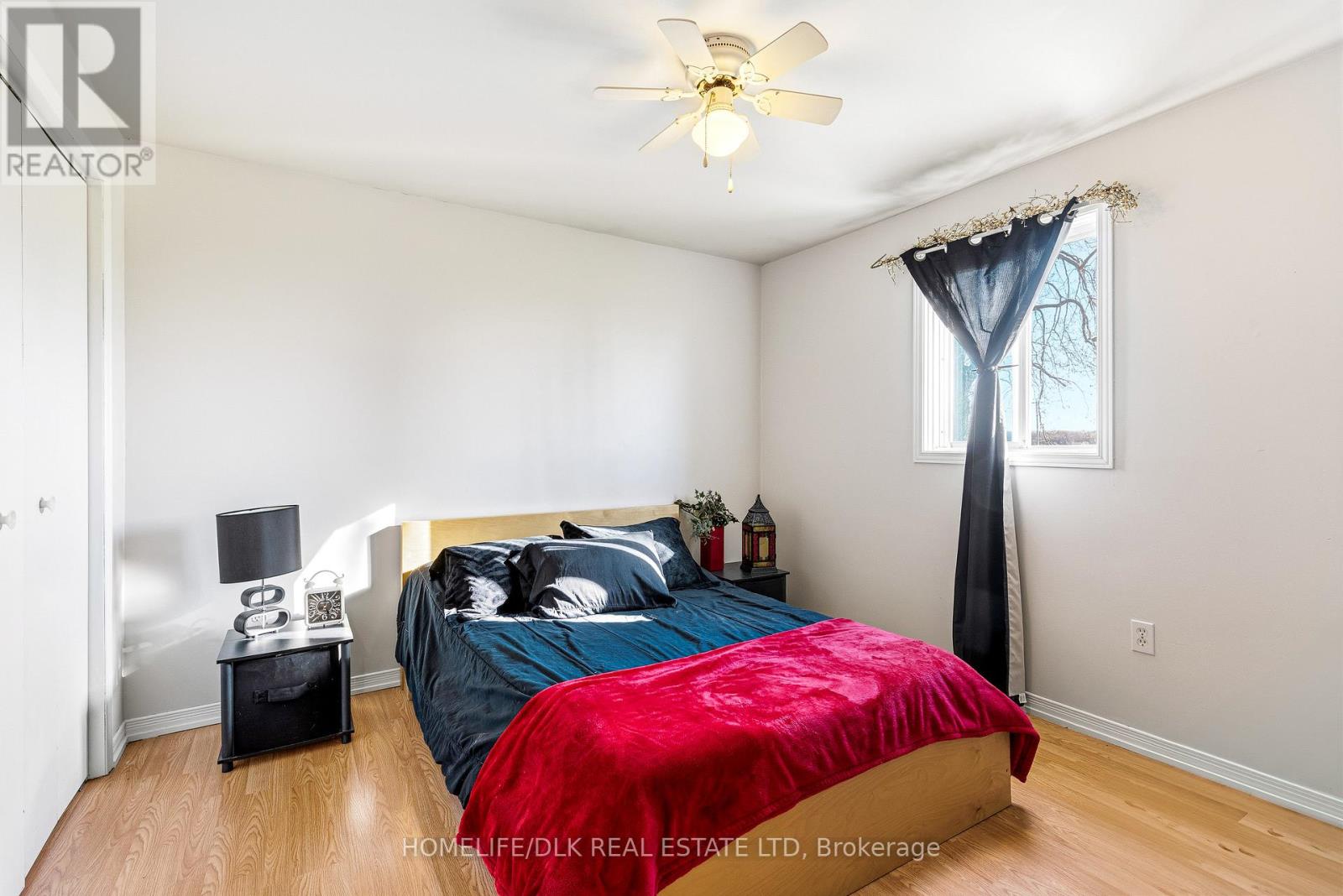 11296 ROWENA ROAD - 10