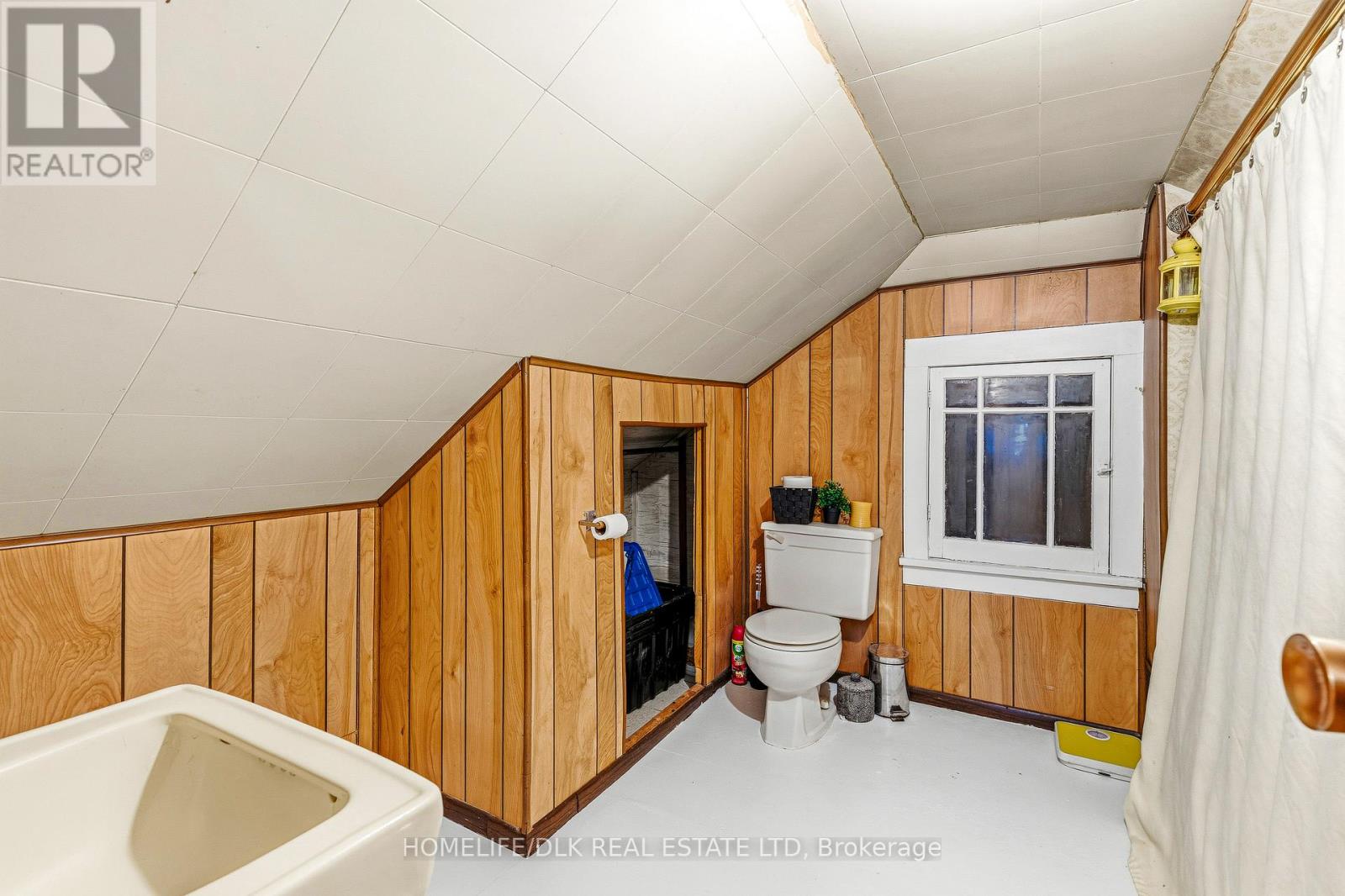 11296 ROWENA ROAD - 19