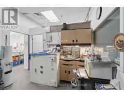 9225 County 93 Road, Midland, ON L4R4K4 Photo 16