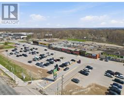 9225 County 93 Road, Midland, ON L4R4K4 Photo 27