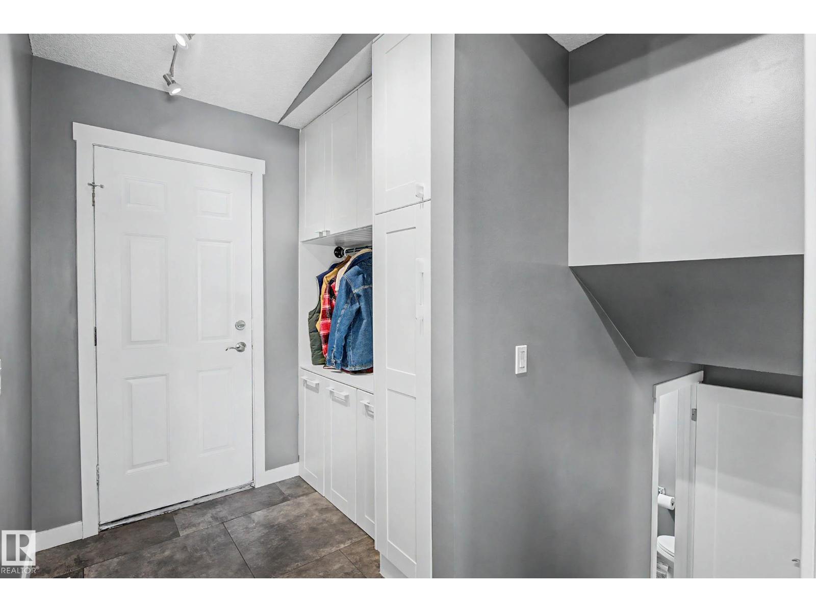4109 44 AV, Stony Plain