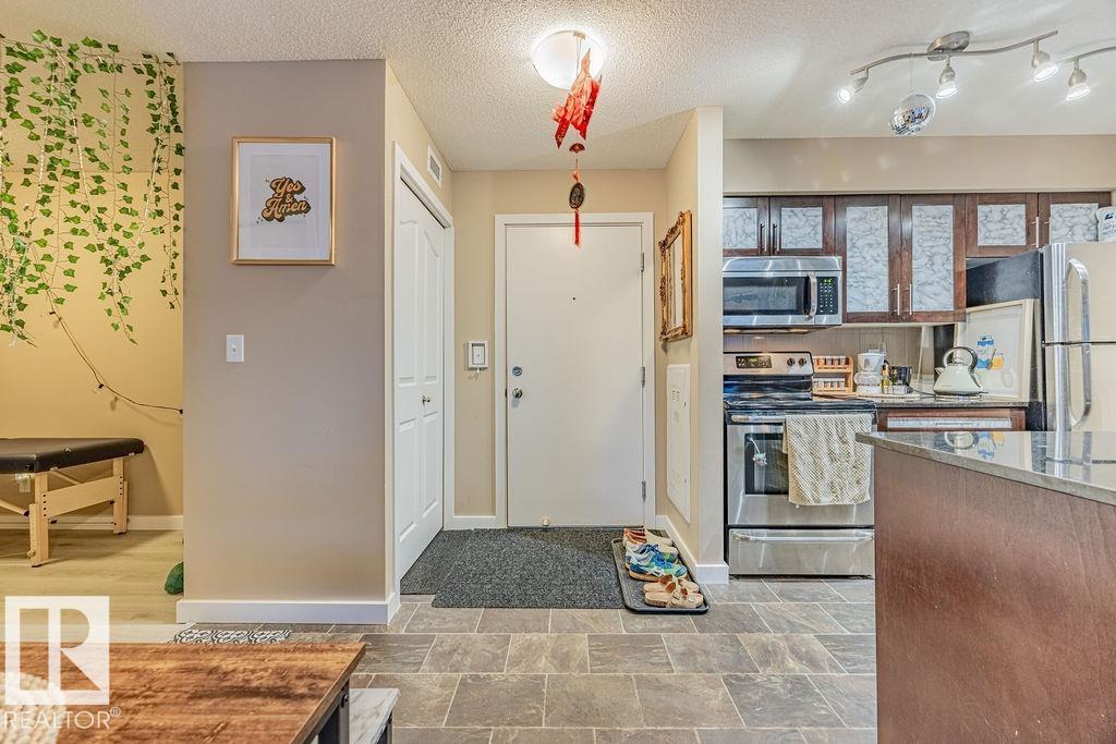 #310 12025 22 AV SW, Edmonton