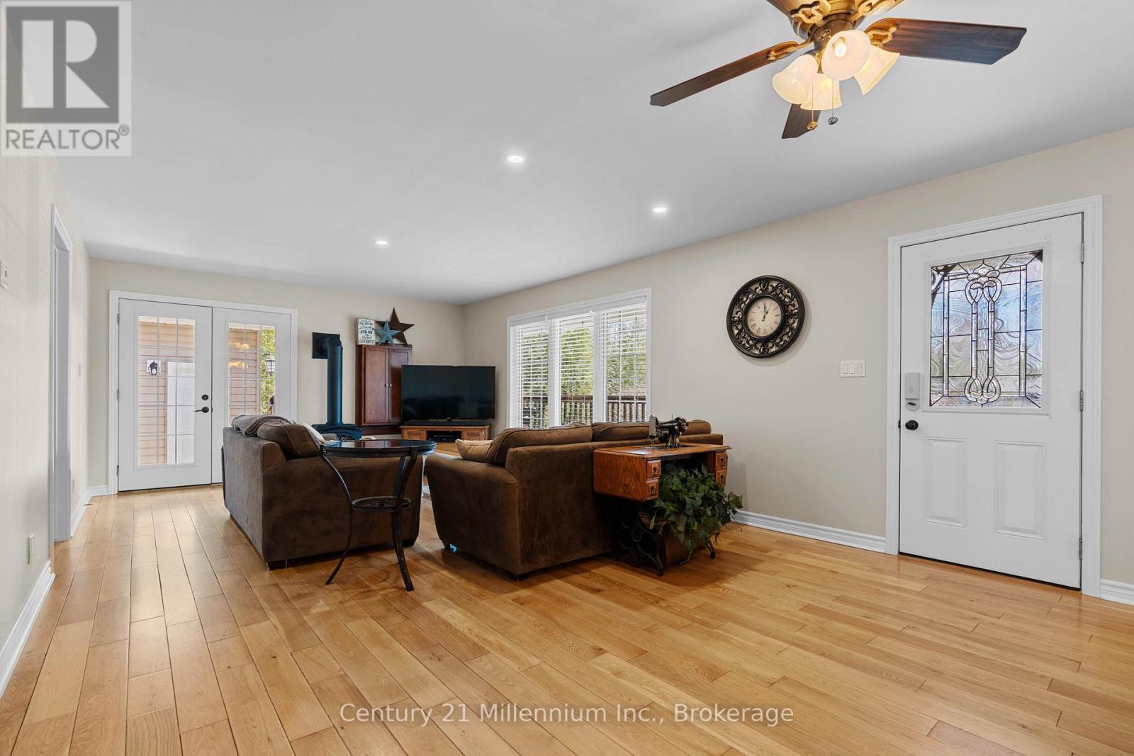 51 LARKWHISTLE AVENUE - 11