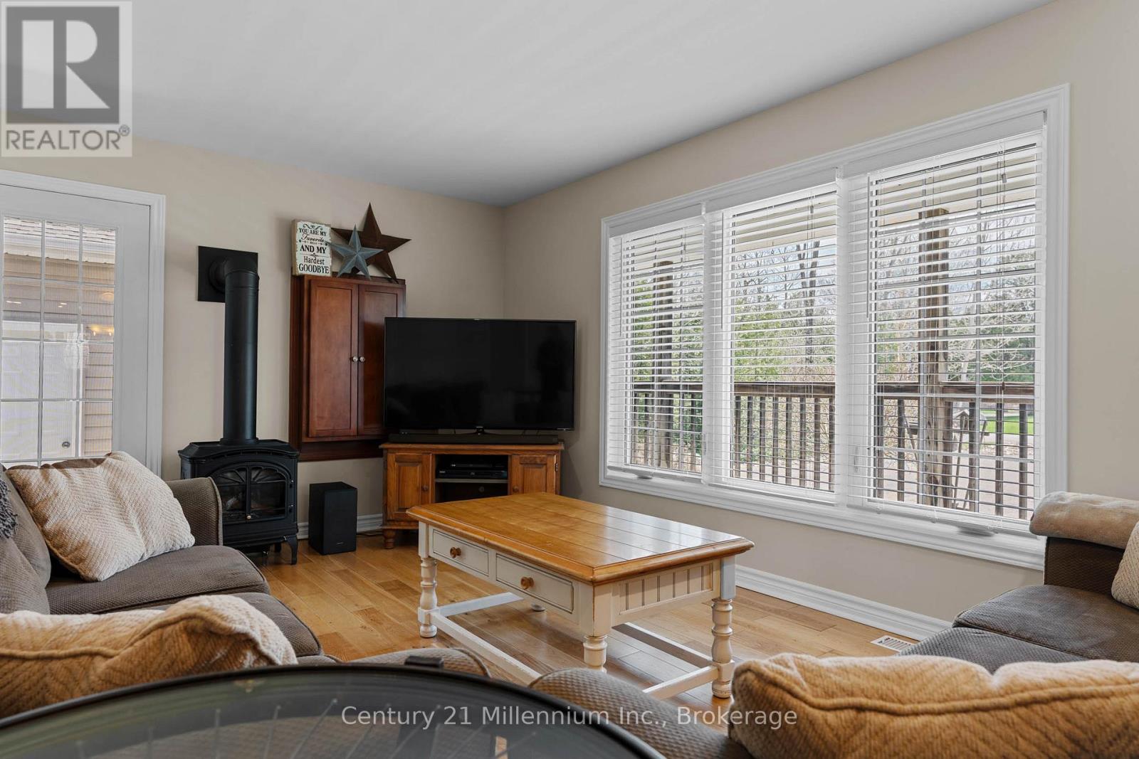51 LARKWHISTLE AVENUE - 14