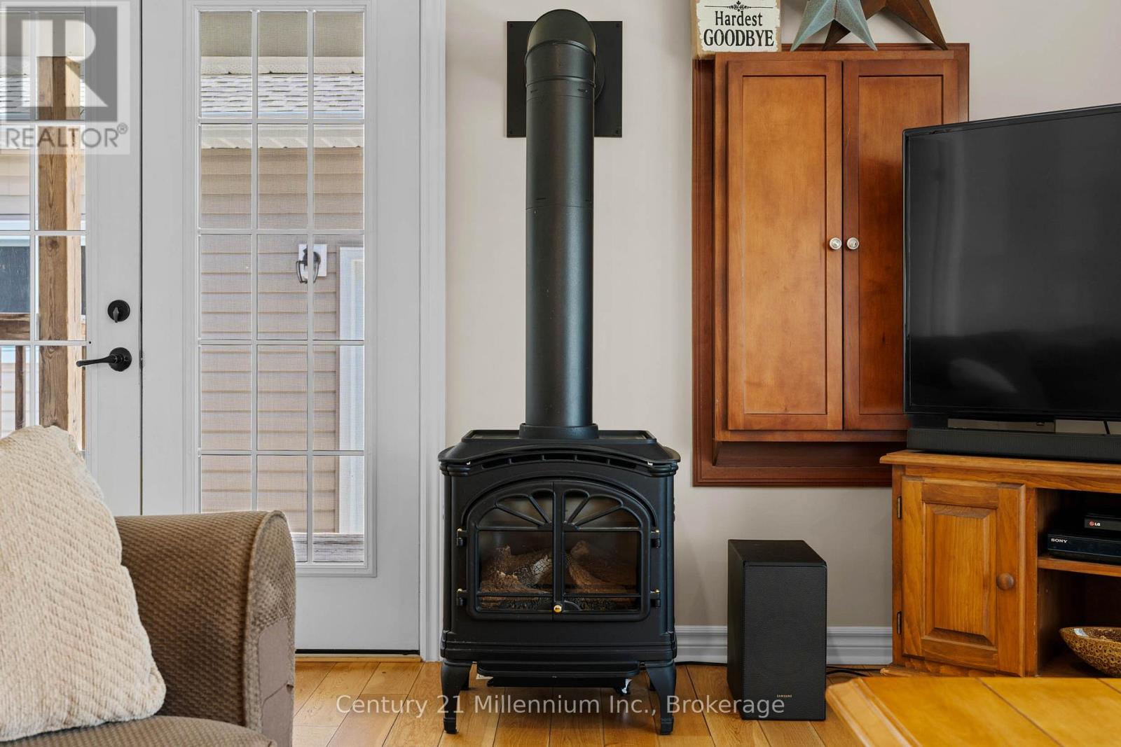 51 LARKWHISTLE AVENUE - 16