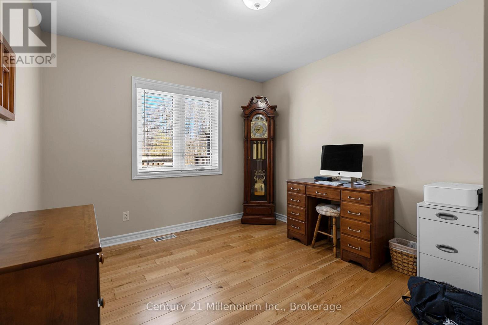 51 LARKWHISTLE AVENUE - 27