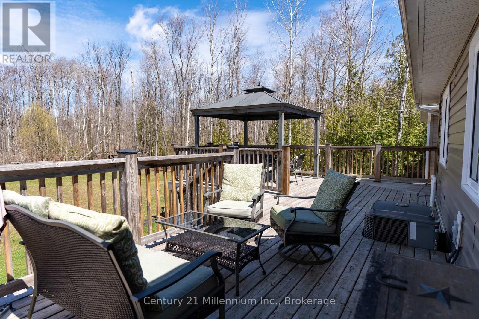 51 LARKWHISTLE AVENUE - 39