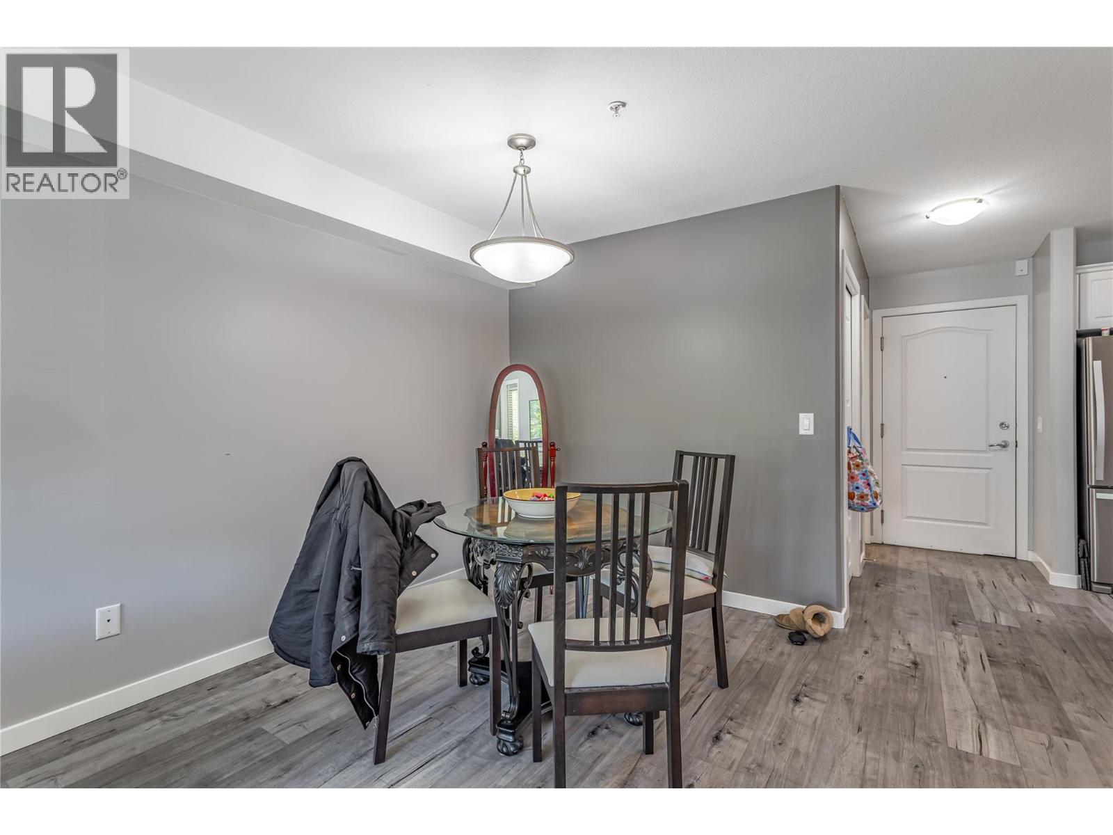 114 260 Franklyn Road, Kelowna