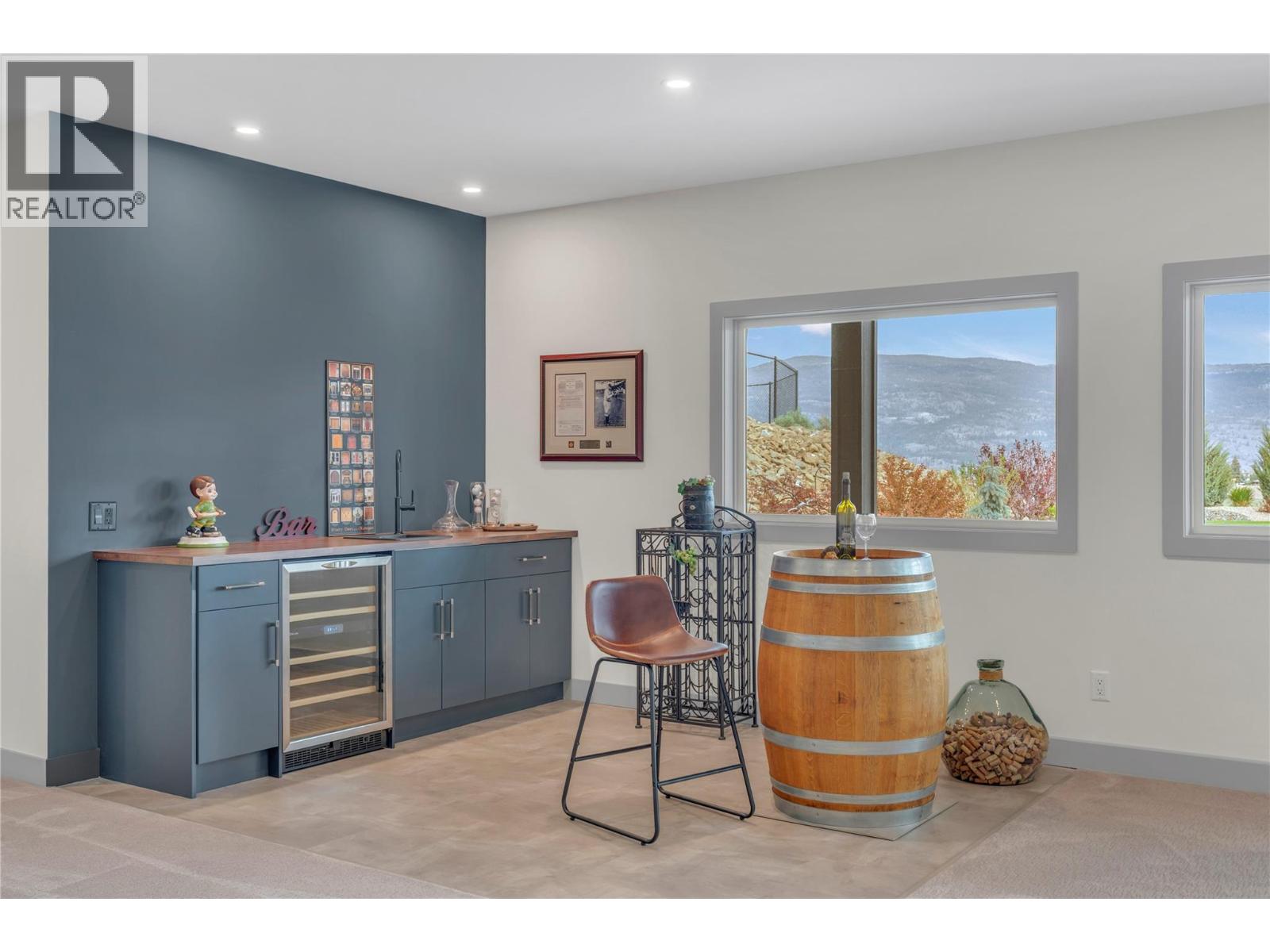 17439 Sanborn Street, Summerland