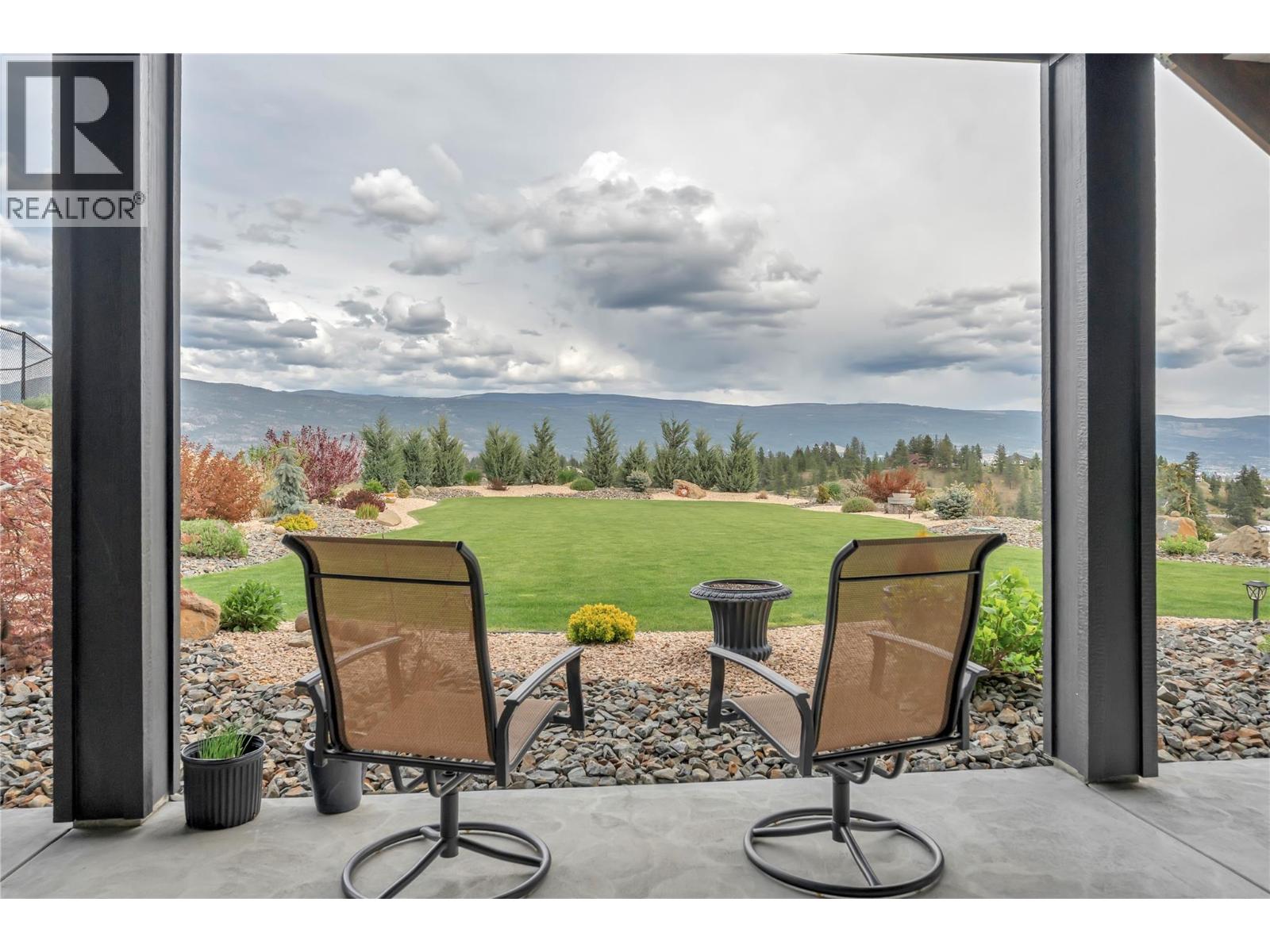 17439 Sanborn Street, Summerland