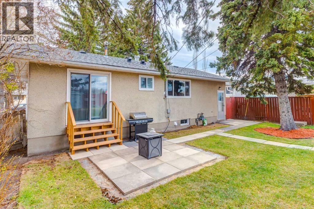 840 Raynard Crescent SE - 21