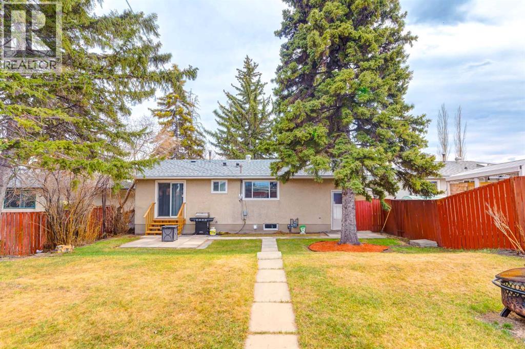 840 Raynard Crescent SE - 22