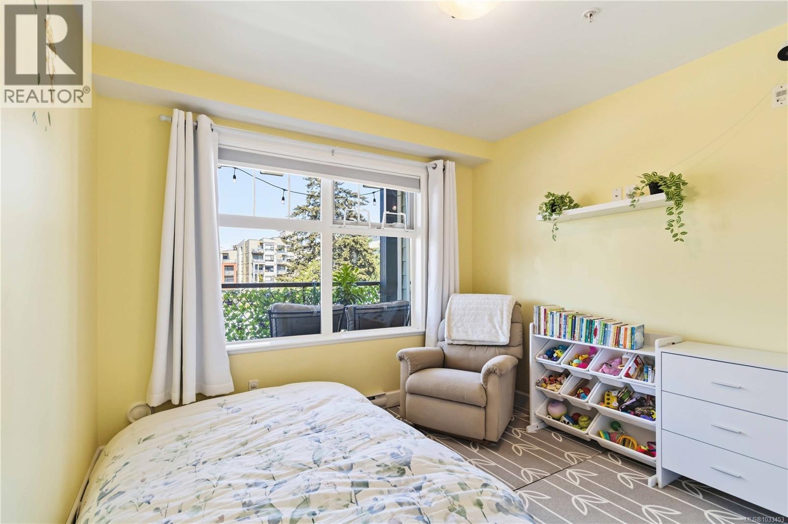 #307 2881 Peatt Rd - 32