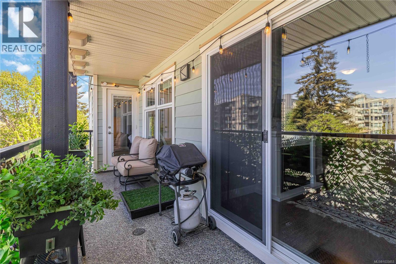 #307 2881 Peatt Rd - 36