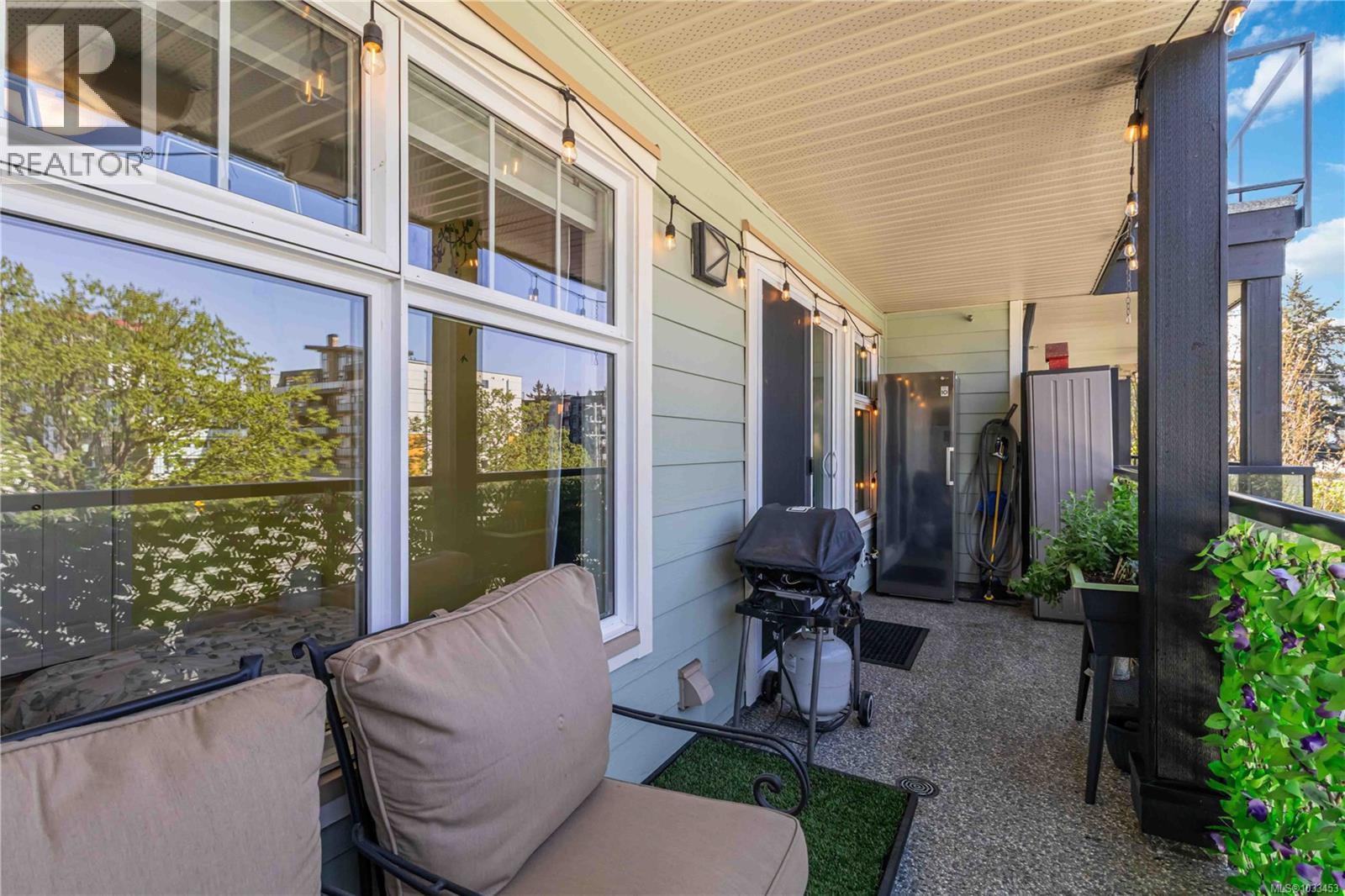 #307 2881 Peatt Rd - 37