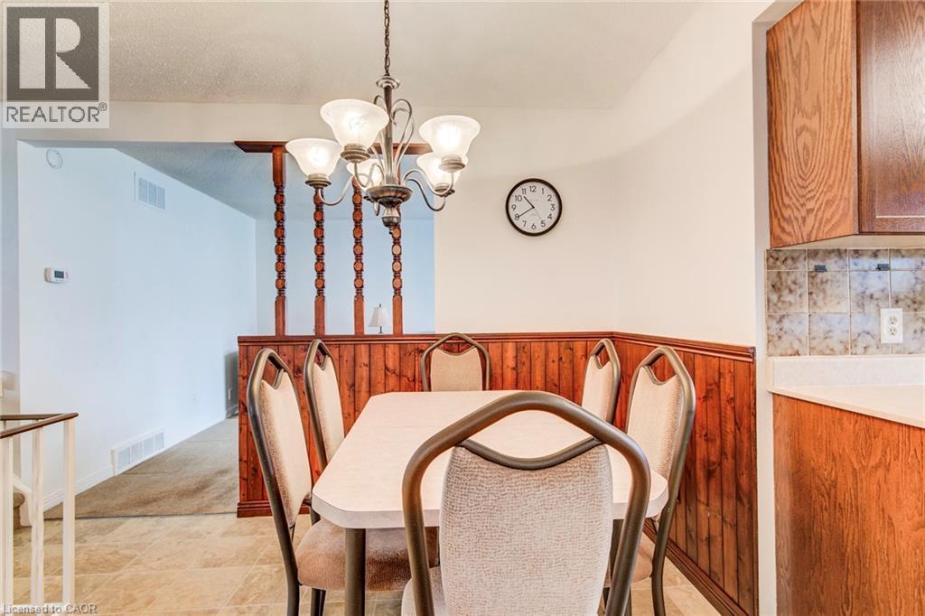 53 GREENOCK Drive, Kitchener, Ontario, N2E2J9 — Photo 13