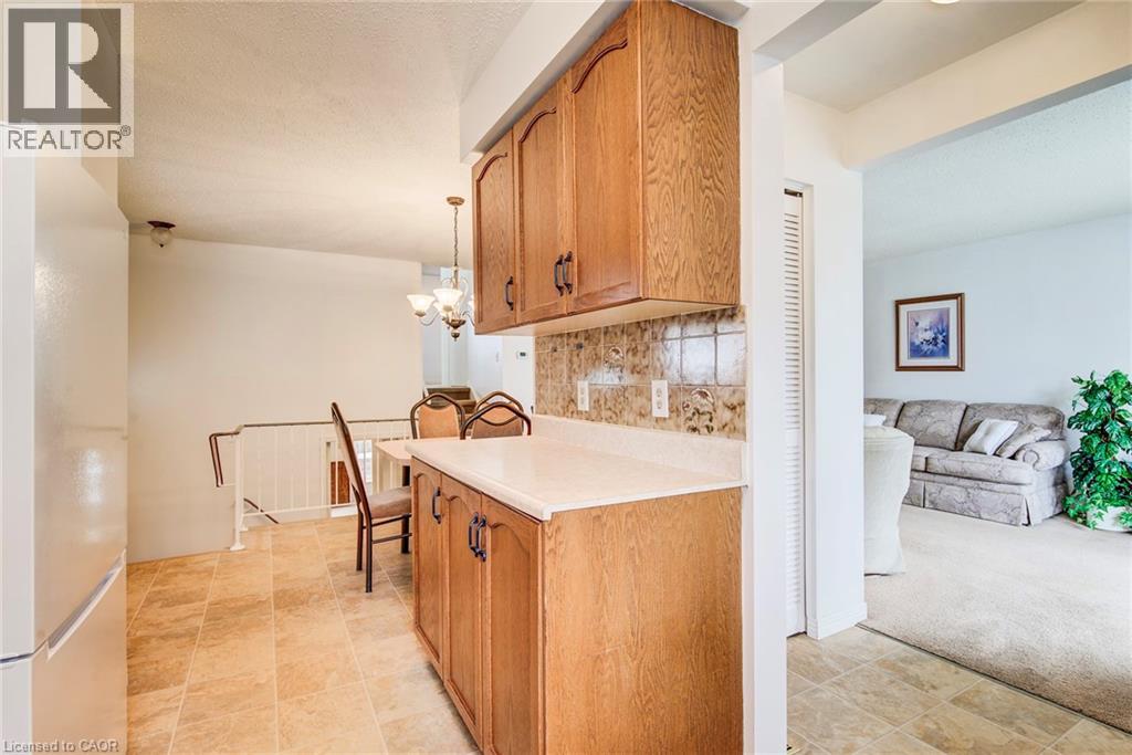 53 GREENOCK Drive, Kitchener, Ontario, N2E2J9 — Photo 15