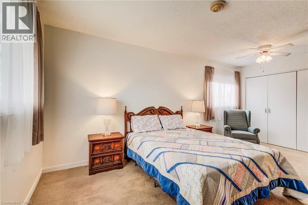 53 GREENOCK Drive, Kitchener, Ontario, N2E2J9 — Photo 17