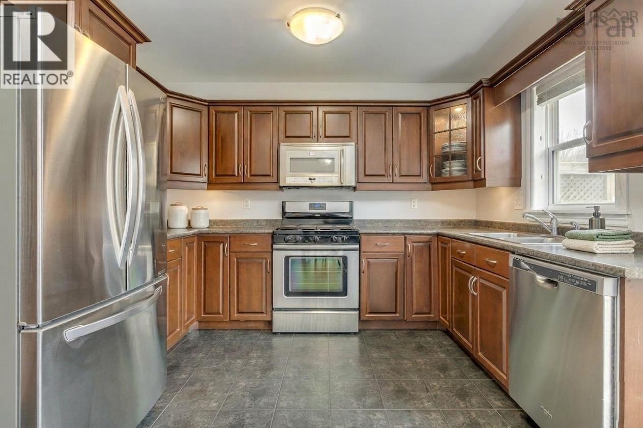 79 Collingwood Court - Image 3
