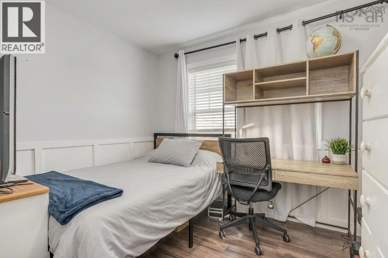 79 Collingwood Court - 13