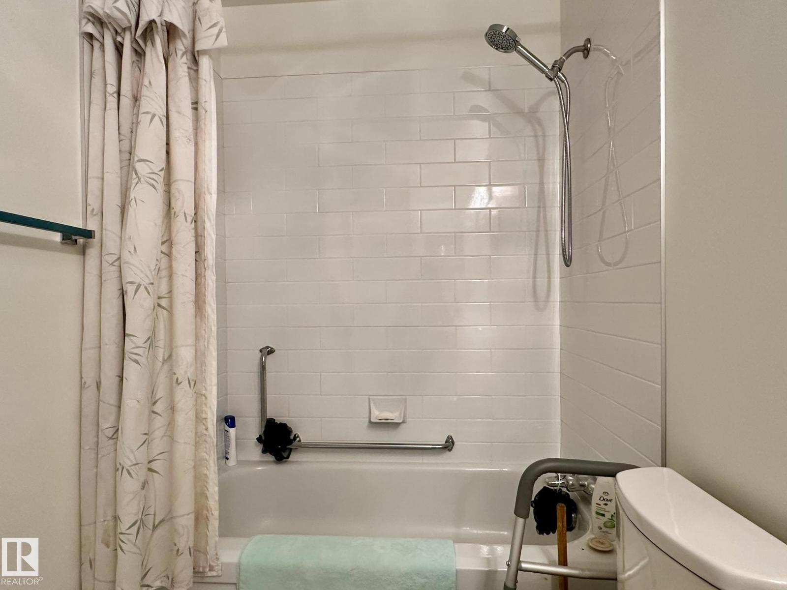 2304 151 AV NW, Edmonton