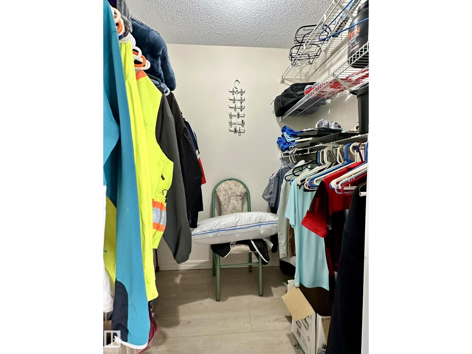 2304 151 AV NW, Edmonton