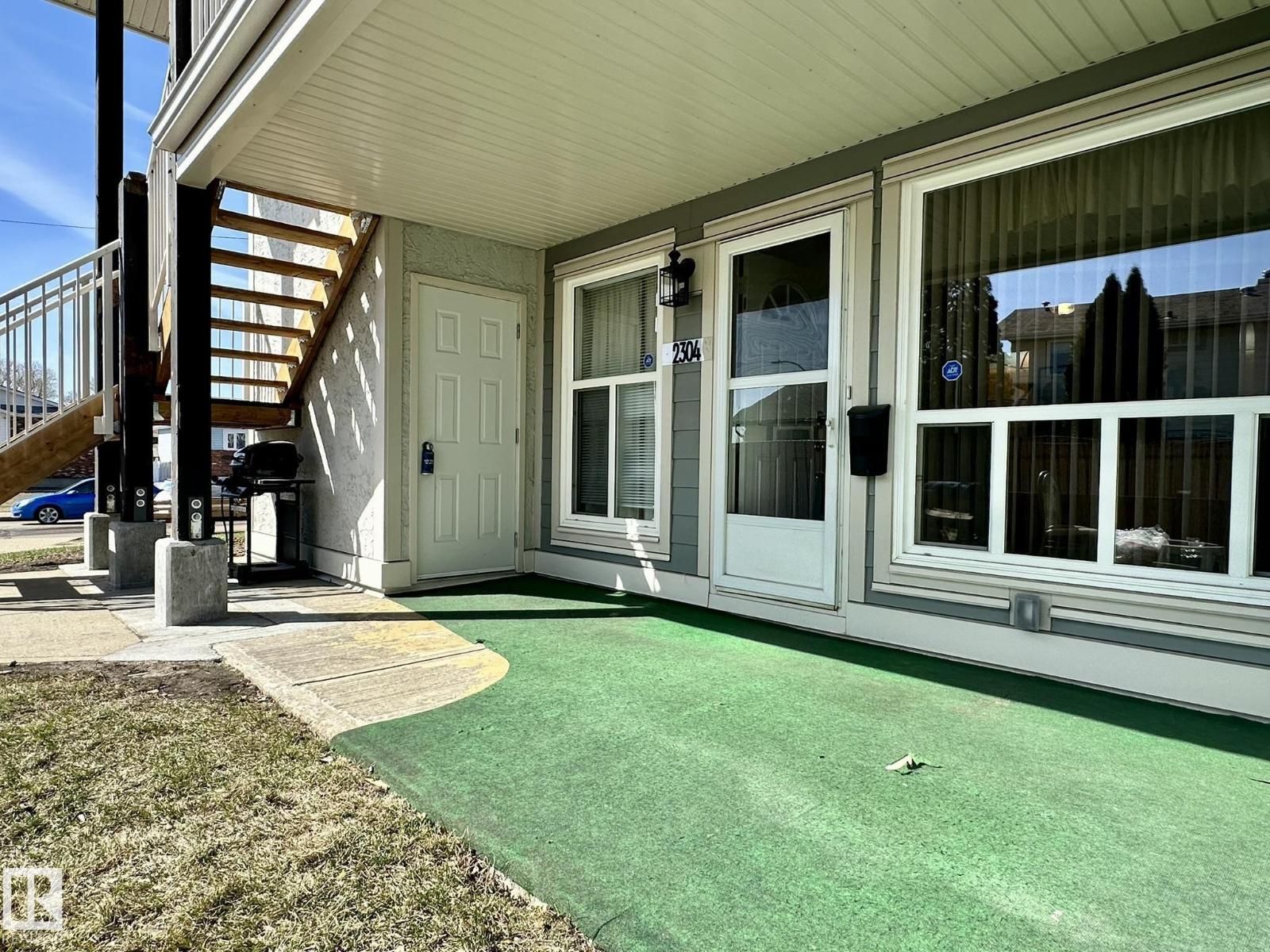 2304 151 AV NW, Edmonton