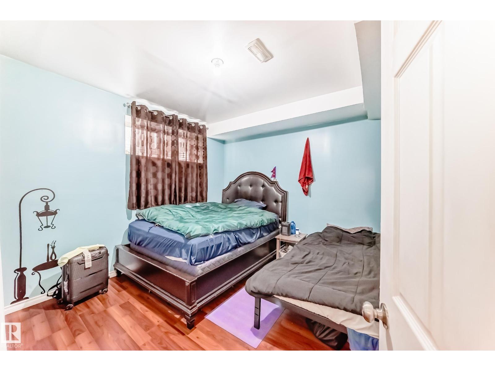 11732 123 ST NW, Edmonton